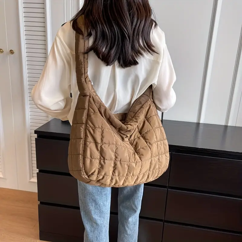 AMELIE™ PUFFER QUILTED CROSSBODY BAG - Image 11