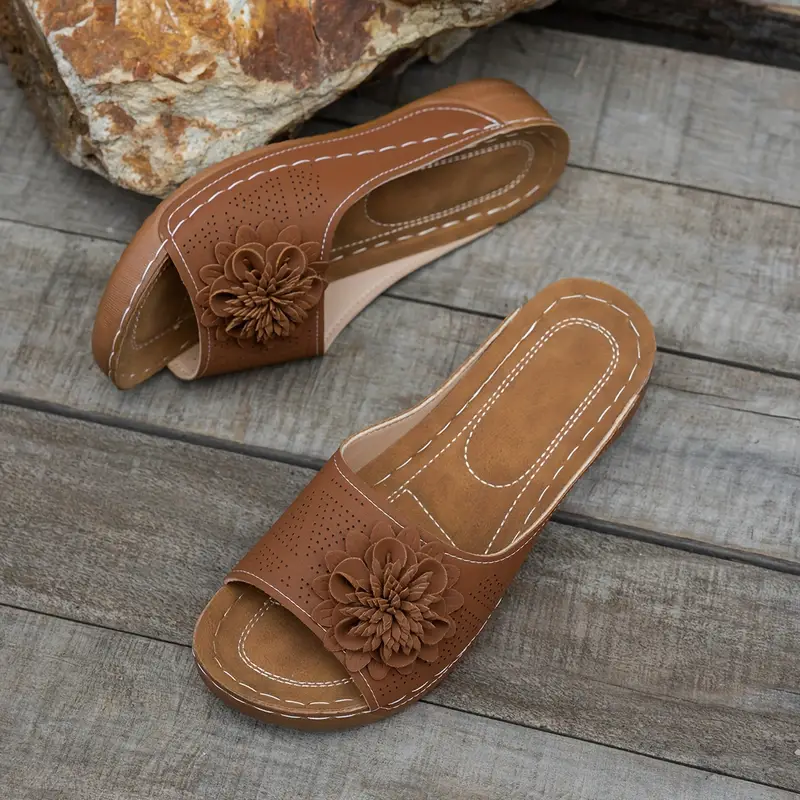 BURNIE⢠WOMEN'S FLORAL OPEN TOE SLIDES - Image 5