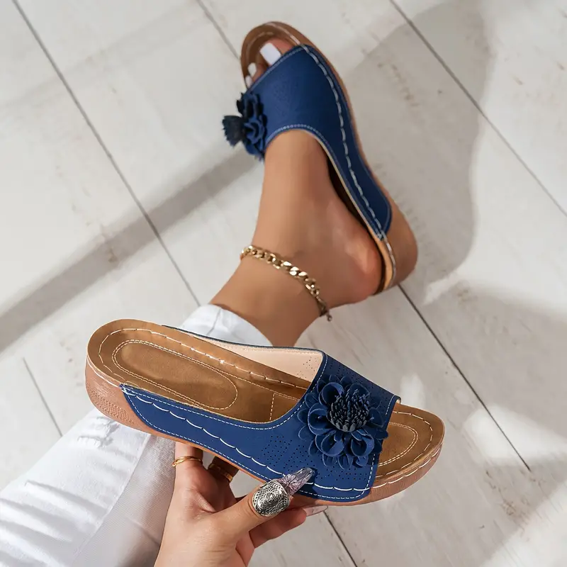 BURNIE⢠WOMEN'S FLORAL OPEN TOE SLIDES - Image 7