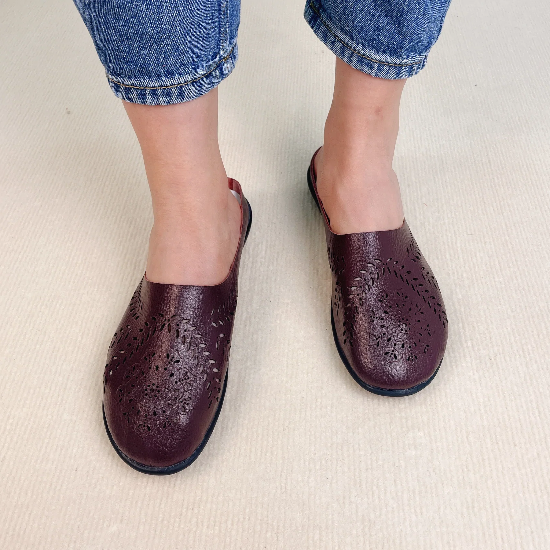 PREMIUM CASUAL ALL-MATCH HOLLOW LOAFERS 2026 - Image 10