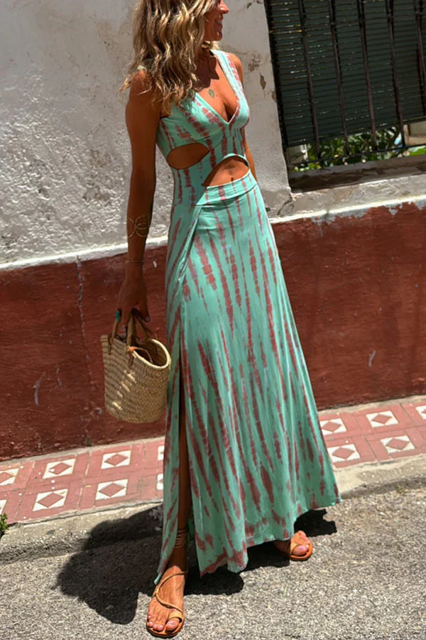 KLOÉNNA™ – TIE-DYE STRETCH DRESS WITH CUT-OUT AND SLIT - Image 9