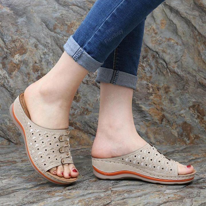 LOW-HEELED BUNION CORRECTOR ORTHOPEDIC SANDALS - Image 3