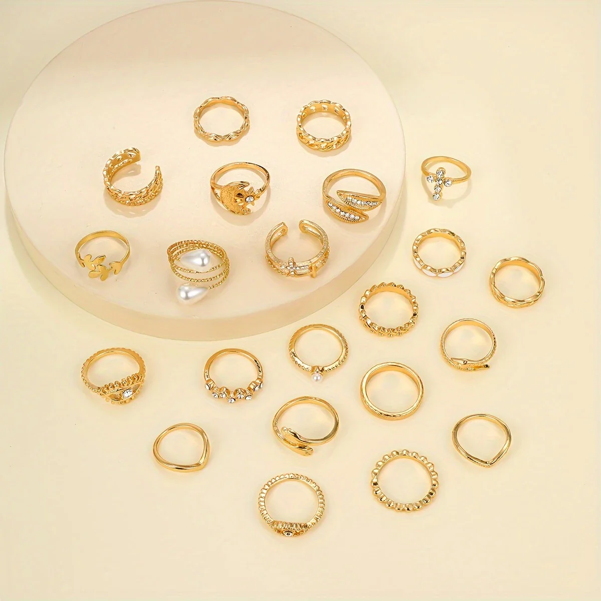 LUNARA VAULT™ — 22PCS VINTAGE MIX & MATCH RING SET - Image 4