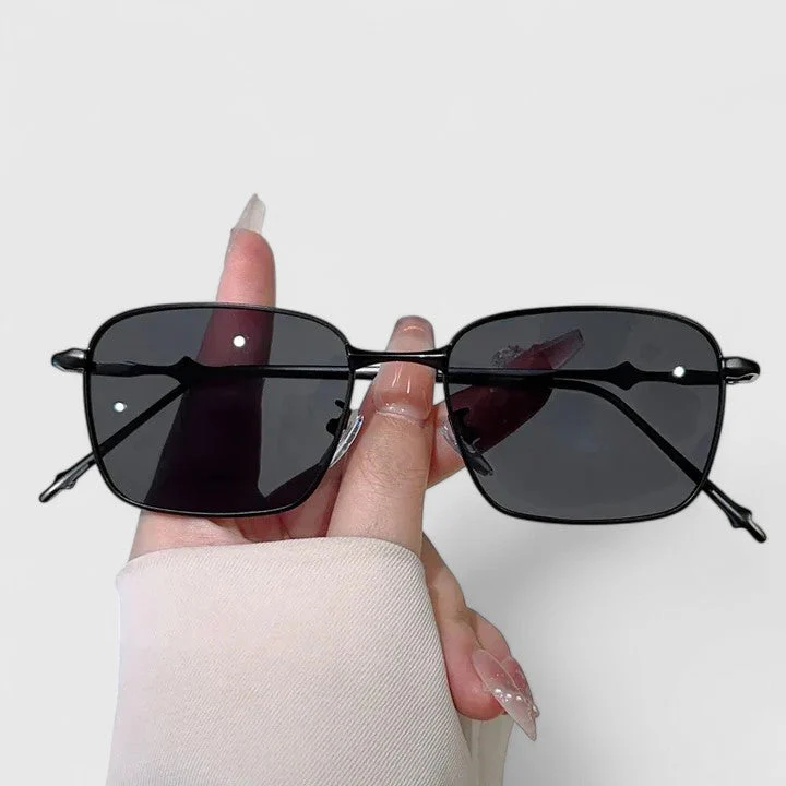 RAYGYNN | STYLISH SUNGLASSES - Image 6
