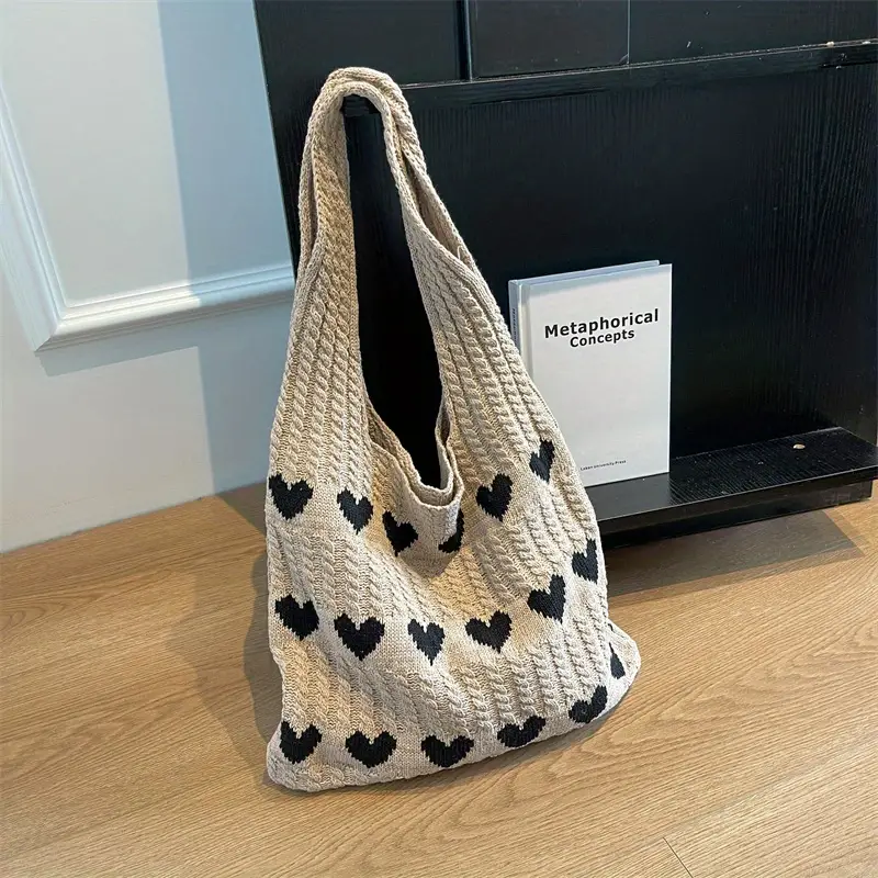 SARAH™ LOVE HEART PATTERN TOTE BAG - Image 15
