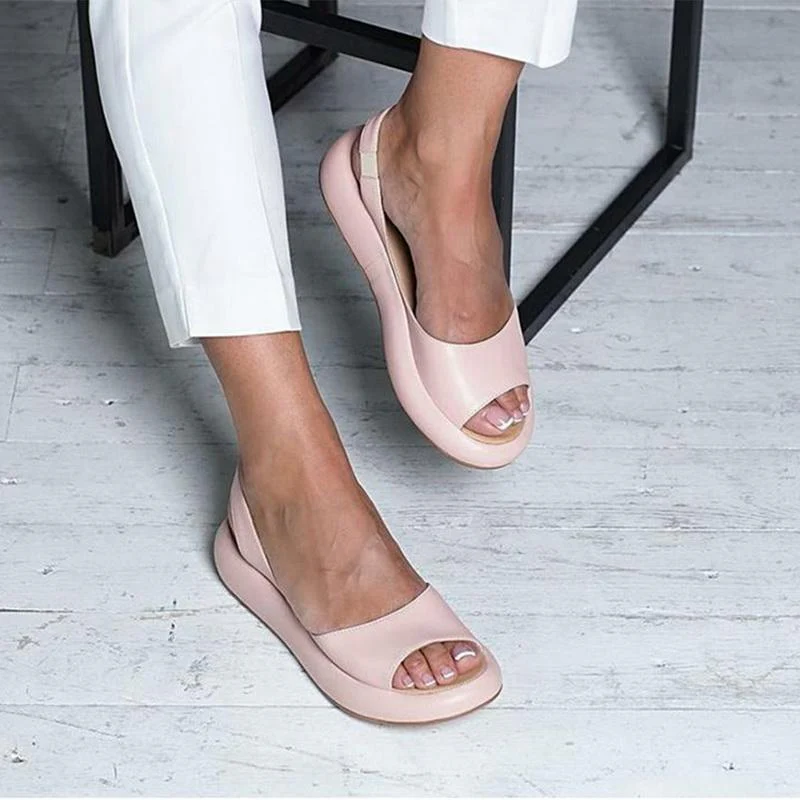 COMFORTABLE SANDALS ON TREND - Image 3