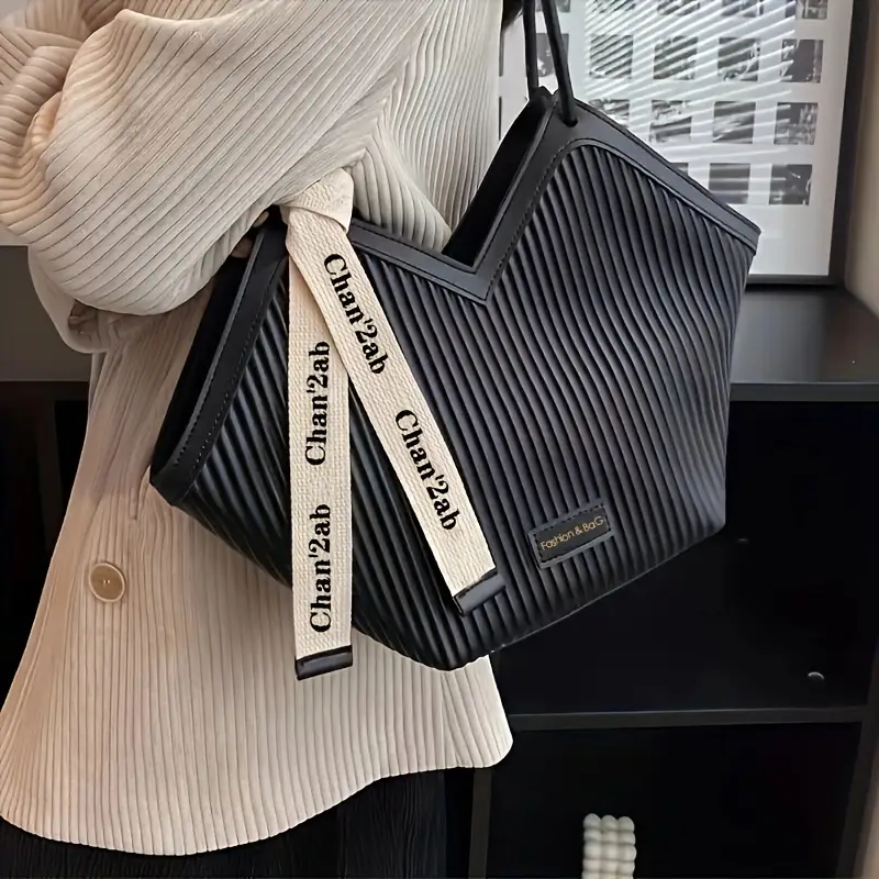 VERA™ VEGAN LEATHER TOTE BAG - Image 6