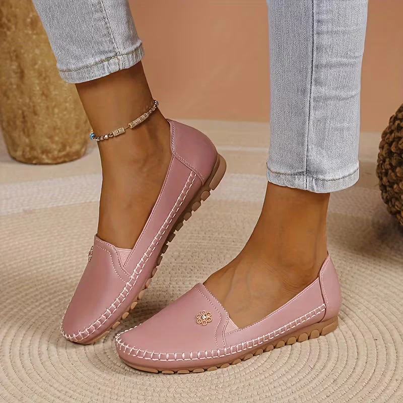 VINTA | ARTISAN CUT-OUT BREATHABLE LOAFERS - Image 9